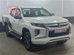 میتسوبیشی L200